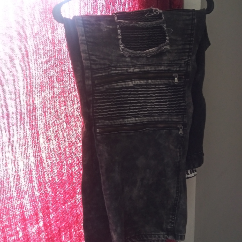 Men pants